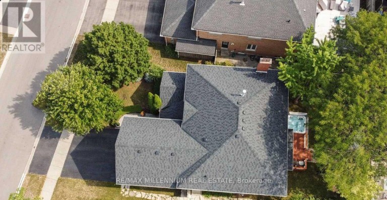 2776 ROSEWOOD LANE, Oakville (CV Clearview), Ontario, L6J7M4