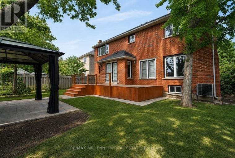 2776 ROSEWOOD LANE, Oakville (CV Clearview), Ontario, L6J7M4