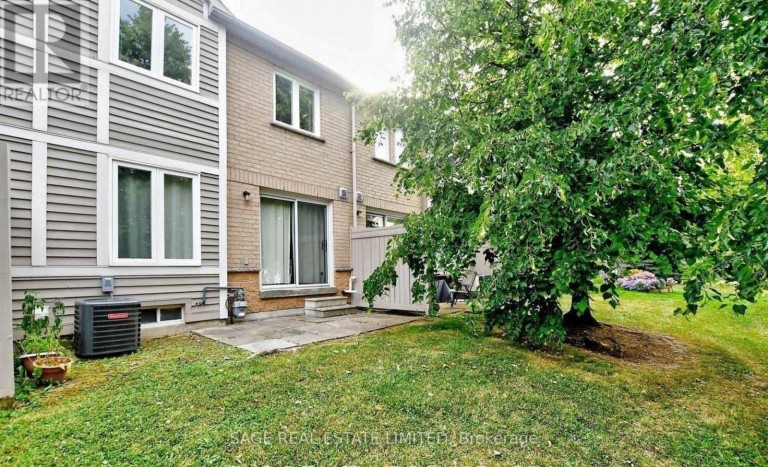 113 - 833 SCOLLARD COURT E, Mississauga (East Credit), Ontario, L5V2B4
