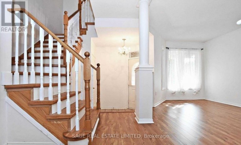 113 - 833 SCOLLARD COURT E, Mississauga (East Credit), Ontario, L5V2B4