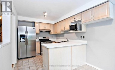 113 - 833 SCOLLARD COURT E Mississauga (East Credit) Ontario photo 9