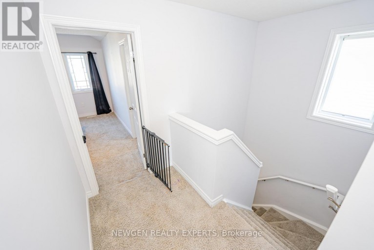 2025 DENVIEW AVENUE, London North (North S), Ontario, N6G0G3