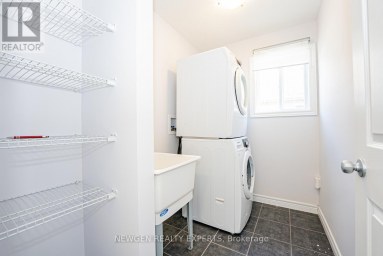2025 DENVIEW AVENUE London North (North S) Ontario photo 30