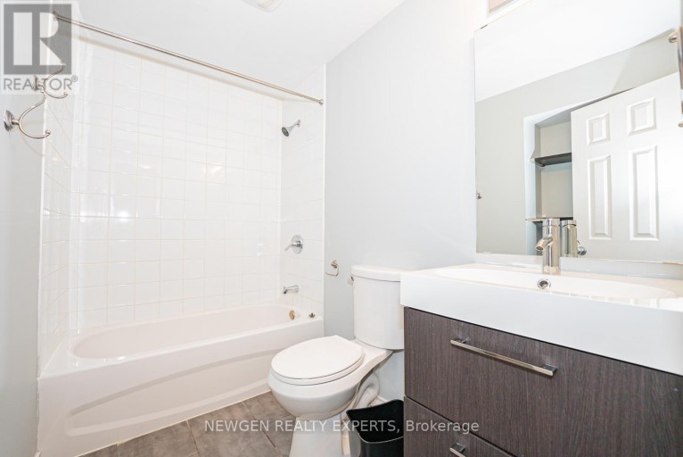 2025 DENVIEW AVENUE, London North (North S), Ontario, N6G0G3