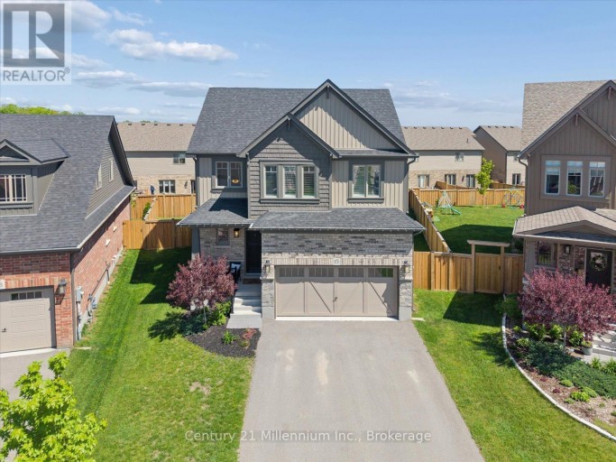 15 MAIDENS CRESCENT, Collingwood, Ontario, L9Y3B7