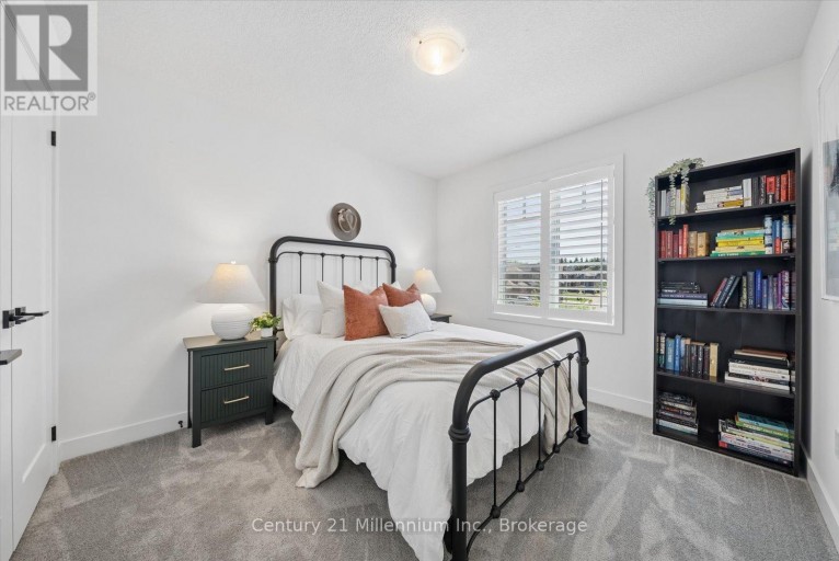 15 MAIDENS CRESCENT, Collingwood, Ontario, L9Y3B7
