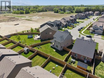 15 MAIDENS CRESCENT Collingwood Ontario photo 41