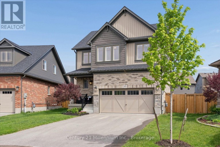 15 MAIDENS CRESCENT, Collingwood, Ontario, L9Y3B7