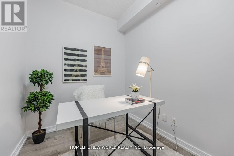 250 - 621 SHEPPARD AVENUE E, Toronto (Bayview Village), Ontario, M2K1B5