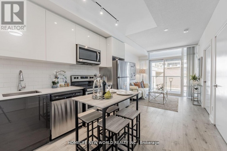 250 - 621 SHEPPARD AVENUE E, Toronto (Bayview Village), Ontario, M2K1B5