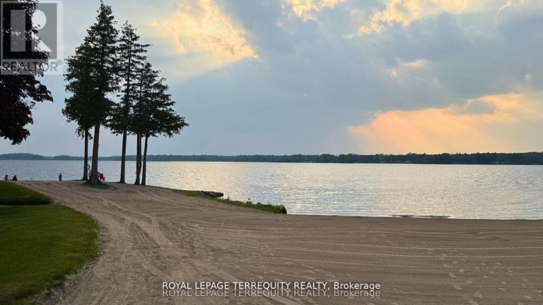 17 SUNSET, Selwyn, Ontario, K0L2H0