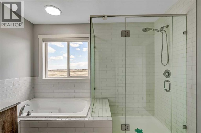 349 Corner Meadows Way NE, Calgary, Alberta, T3N1Y6