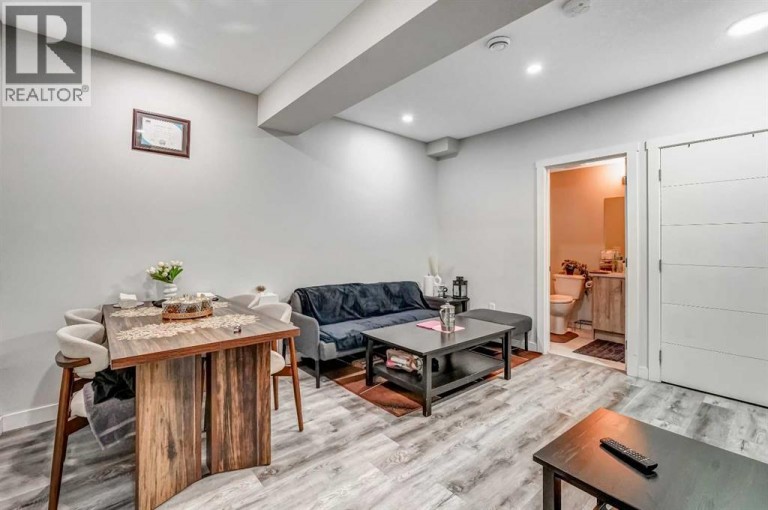 349 Corner Meadows Way NE, Calgary, Alberta, T3N1Y6