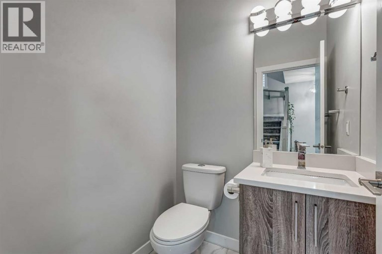 349 Corner Meadows Way NE, Calgary, Alberta, T3N1Y6