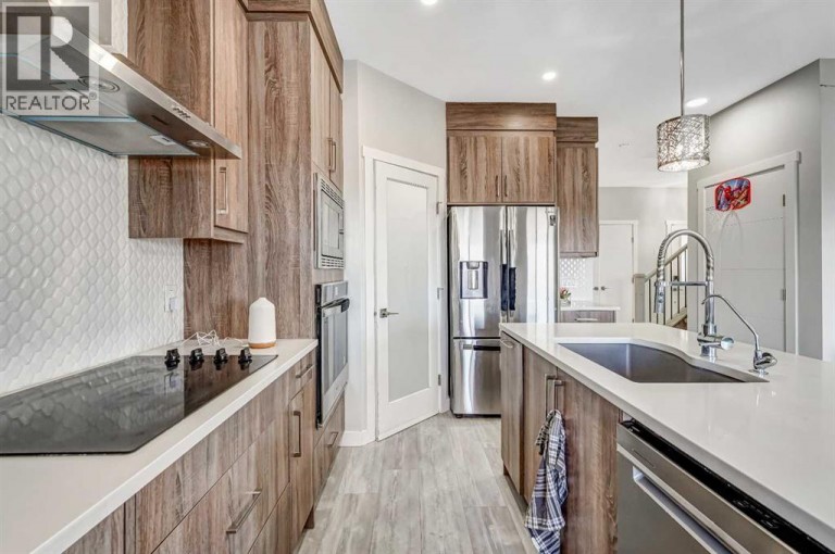 349 Corner Meadows Way NE, Calgary, Alberta, T3N1Y6