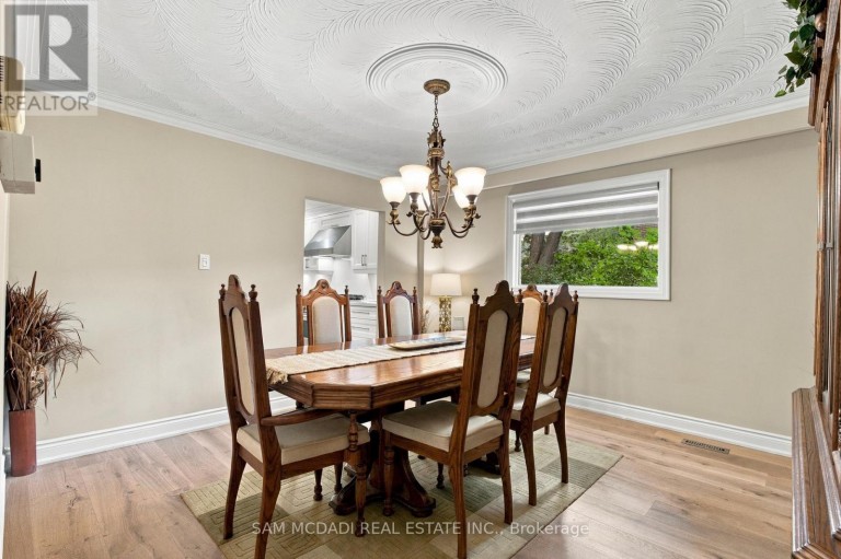 1664 HOWAT CRESCENT, Mississauga (Lorne Park), Ontario, L5J4G5