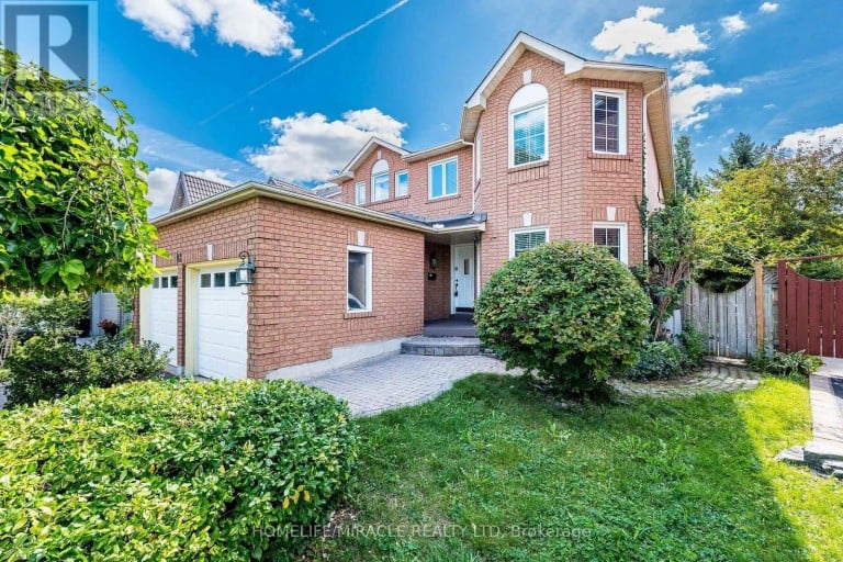 42 PORTEOUS CIRCLE, Brampton (Northgate), Ontario, L6S5C3