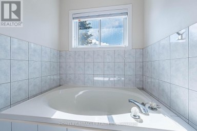 42 PORTEOUS CIRCLE Brampton (Northgate) Ontario photo 35