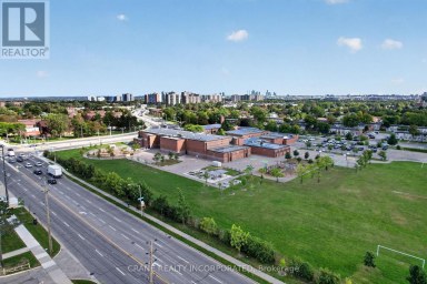 119 - 256 JOHN GARLAND BOULEVARD Toronto (West Humber-Clairville) Ontario photo 12