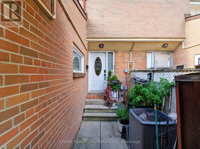 119 - 256 JOHN GARLAND BOULEVARD, Toronto (West Humber-Clairville), Ontario, M9V1N8