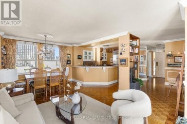 1405 - 95 LOMBARD STREET Toronto (Church-Yonge Corridor) Ontario photo 4