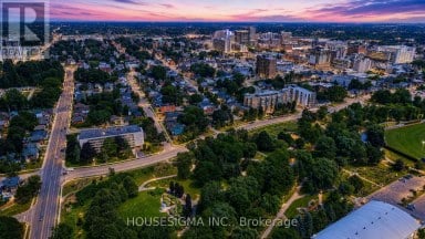 93 BROCK STREET W Oshawa (O'Neill) Ontario photo 47