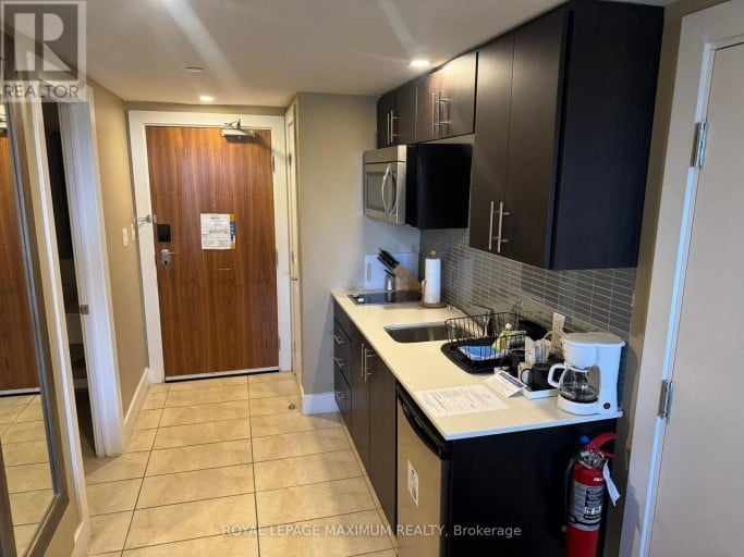6112/6114 - 9 HARBOUR STREET, Collingwood, Ontario, L9Y5B5