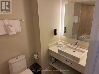 6112/6114 - 9 HARBOUR STREET Collingwood Ontario photo 22