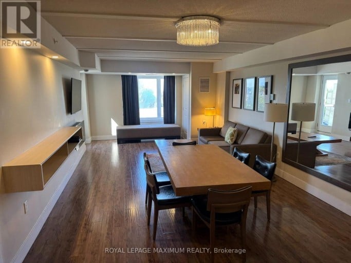 6112/6114 - 9 HARBOUR STREET, Collingwood, Ontario, L9Y5B5