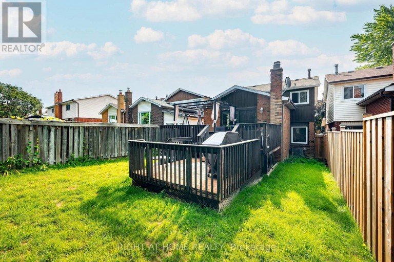 136 ELDERWOOD PLACE, Brampton (Brampton North), Ontario, L6V3N3