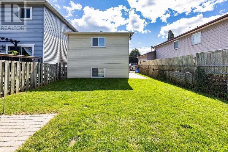 260 LAKEVIEW PARK AVENUE, Oshawa (Lakeview), Ontario, L1J7M5
