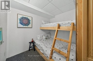1214 Big Gull Lane, Frontenac (frontenac Centre) Ontario