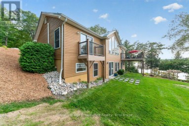 1214 Big Gull Lane, Frontenac (frontenac Centre) Ontario