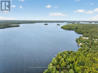 1214 Big Gull Lane, Frontenac (frontenac Centre) Ontario