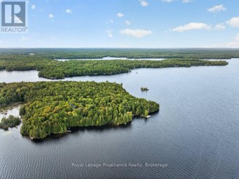 1214 Big Gull Lane, Frontenac (frontenac Centre) Ontario