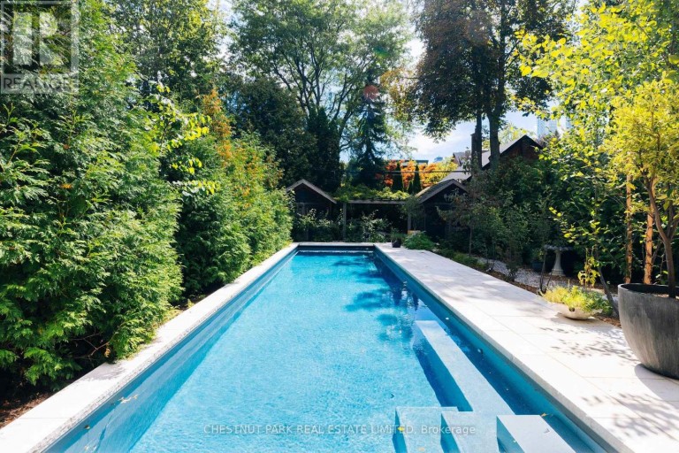 149 ROXBOROUGH STREET E, Toronto (Rosedale-Moore Park), Ontario, M4W1V9