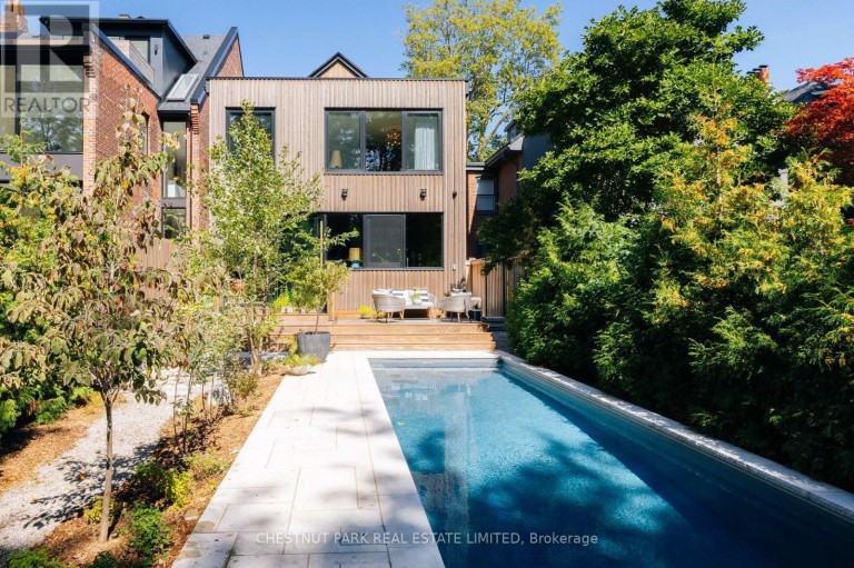 149 ROXBOROUGH STREET E, Toronto (Rosedale-Moore Park), Ontario, M4W1V9