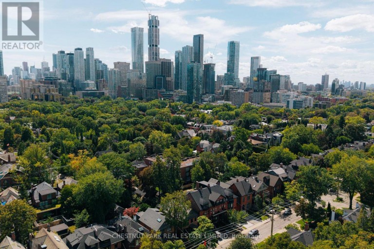 149 ROXBOROUGH STREET E, Toronto (Rosedale-Moore Park), Ontario, M4W1V9