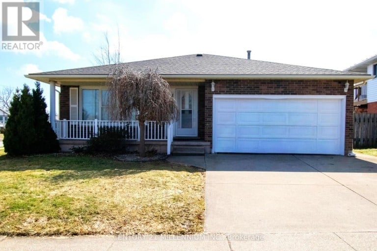 3 COLLEGE PARK DRIVE, Welland (N. Welland), Ontario, L3C6Z6