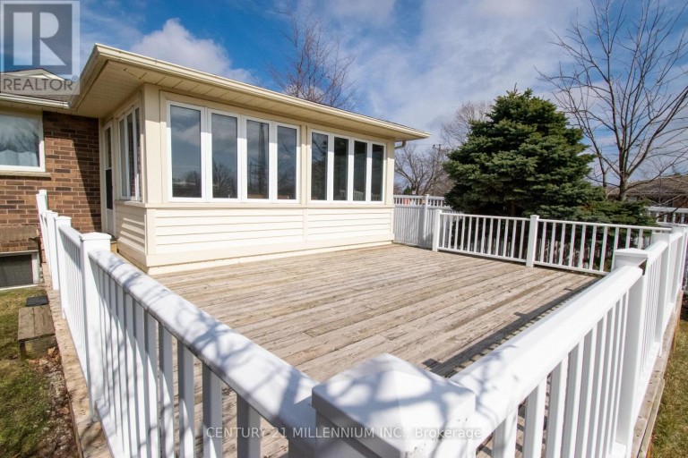 3 COLLEGE PARK DRIVE, Welland (N. Welland), Ontario, L3C6Z6