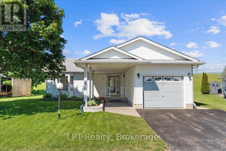 5 NIAGARA TRAIL, Clarington (Bowmanville), Ontario, L1B1A2