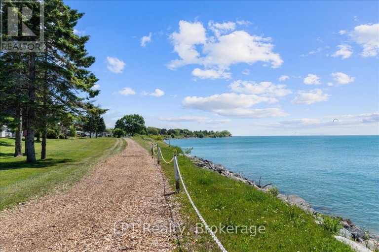5 NIAGARA TRAIL, Clarington (Bowmanville), Ontario, L1B1A2