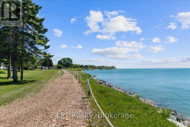 5 NIAGARA TRAIL Clarington (Bowmanville) Ontario photo 47