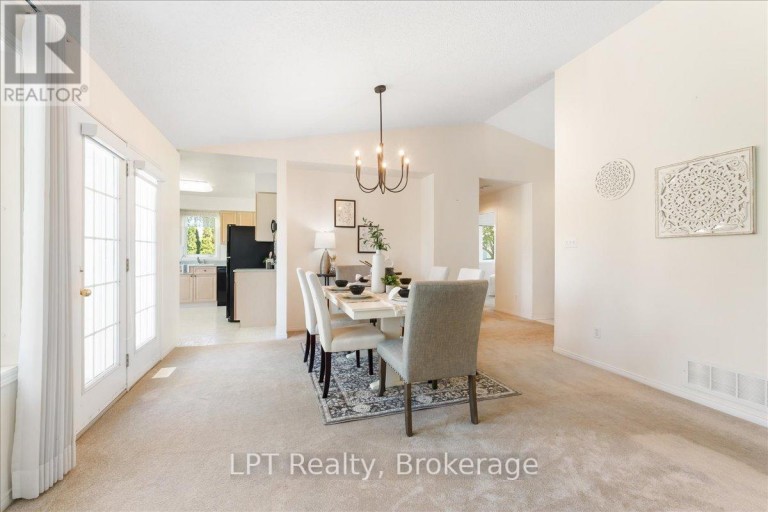 5 NIAGARA TRAIL, Clarington (Bowmanville), Ontario, L1B1A2