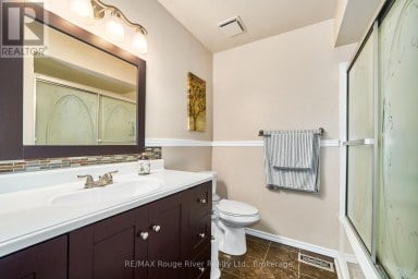 607 FOXRUN COURT Oshawa (Pinecrest) Ontario photo 26