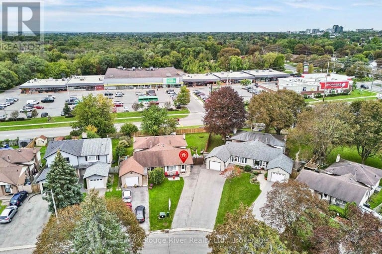 607 FOXRUN COURT, Oshawa (Pinecrest), Ontario, L1K1N9