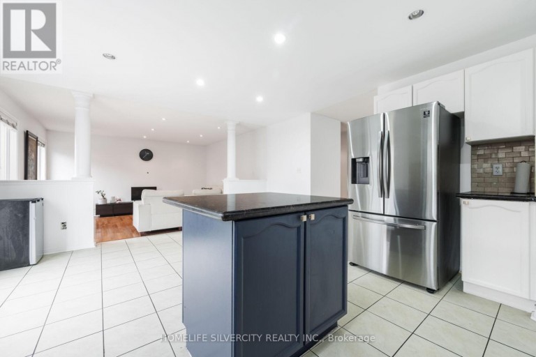 29 BEACHPOINT BOULEVARD, Brampton (Fletcher's Meadow), Ontario, L7A2T7