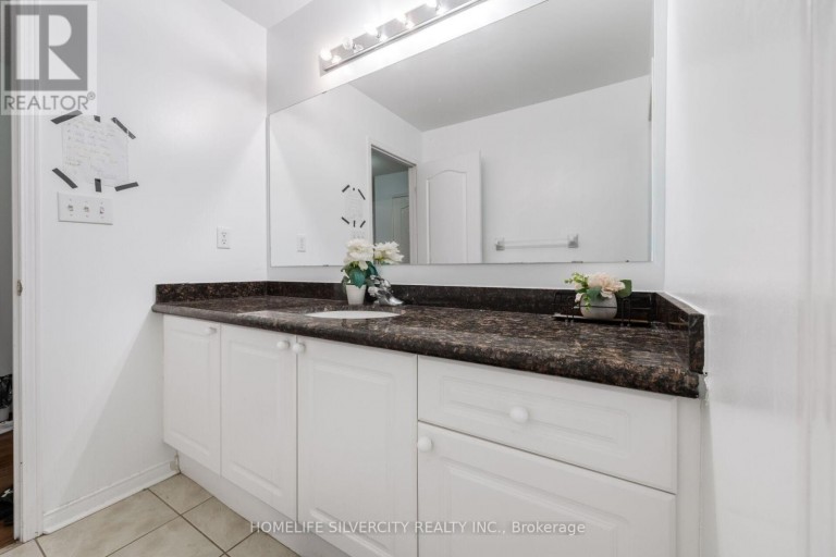 29 BEACHPOINT BOULEVARD, Brampton (Fletcher's Meadow), Ontario, L7A2T7