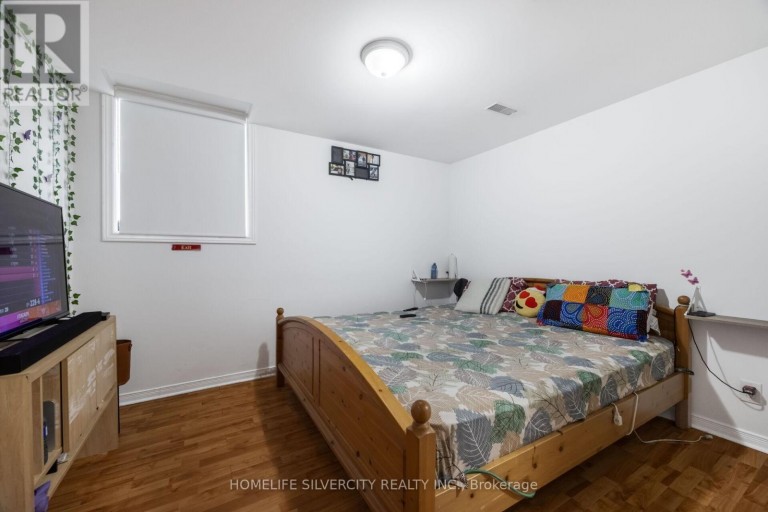 29 BEACHPOINT BOULEVARD, Brampton (Fletcher's Meadow), Ontario, L7A2T7