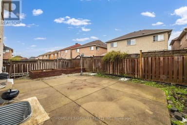 29 BEACHPOINT BOULEVARD Brampton (Fletcher's Meadow) Ontario photo 49